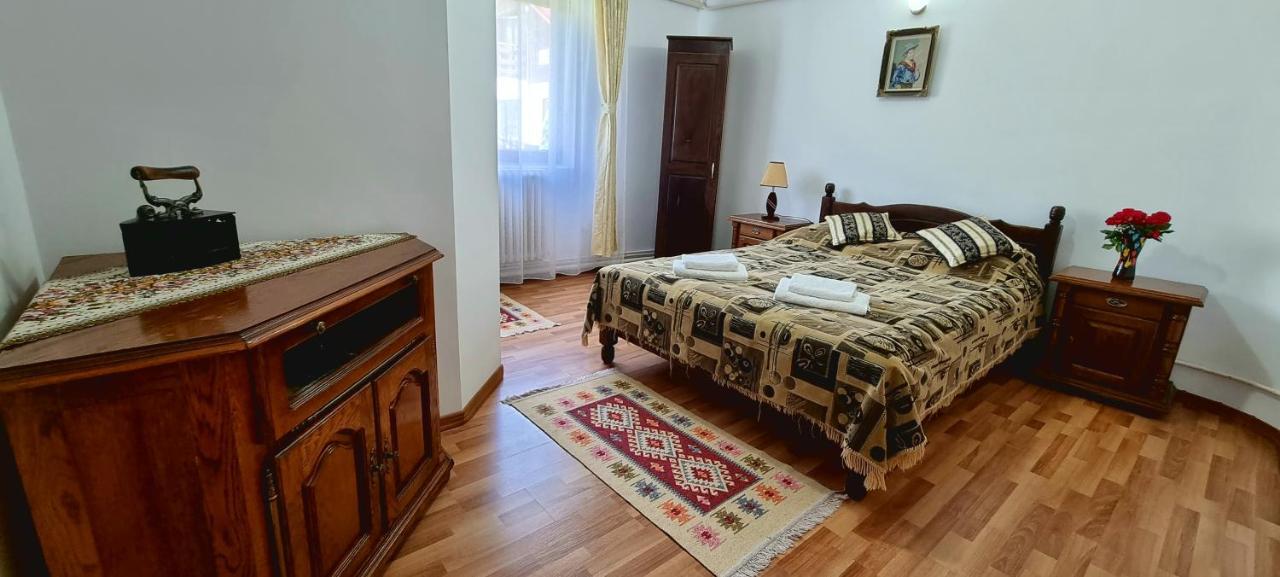 Pensiunea Miraj Polovragi Extérieur photo