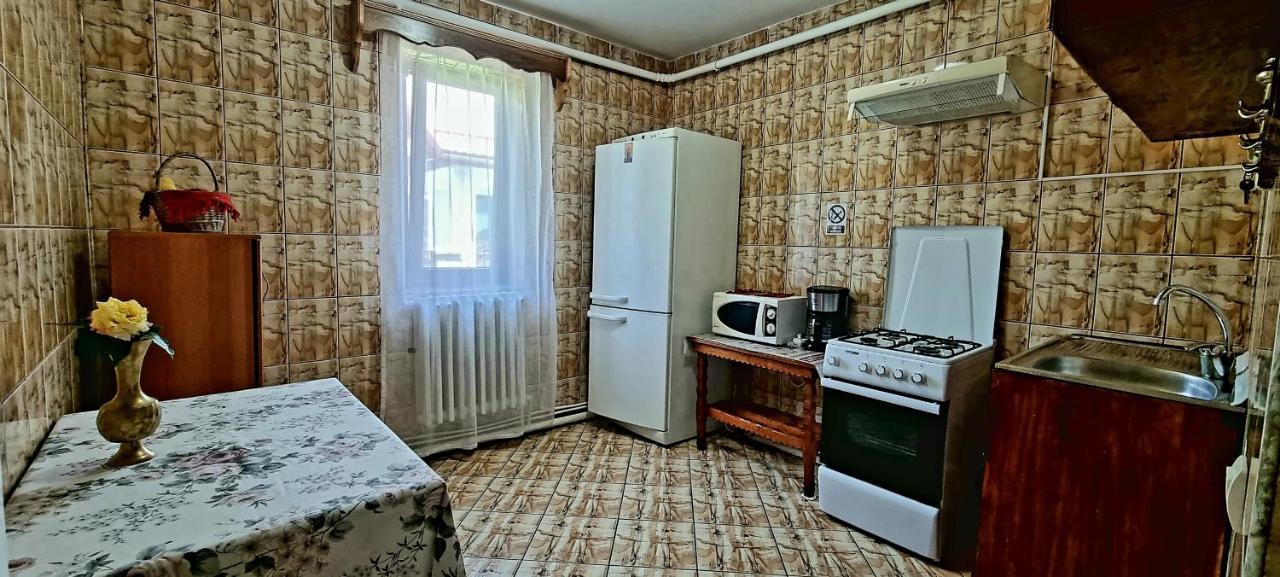 Pensiunea Miraj Polovragi Extérieur photo